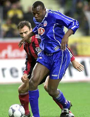 中场核心开 中场核心开